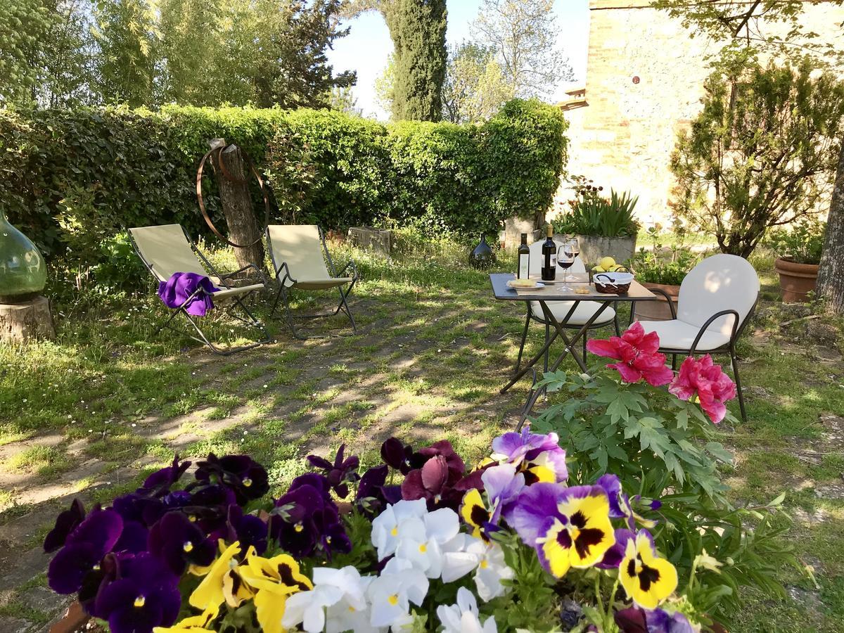 Agriturismo La Roverella Monteroni dʼArbia Exterior foto